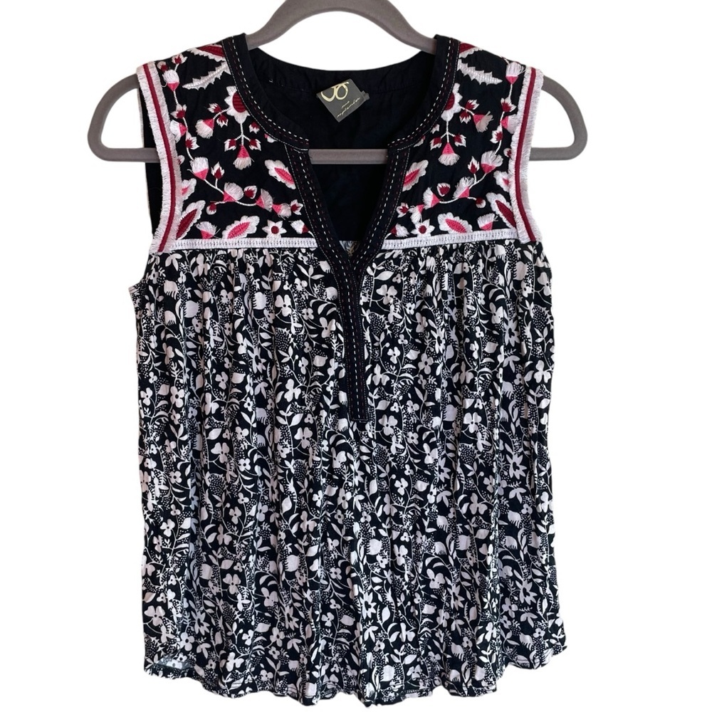 Anthropologie One September Embroidered Tank Top Black White Red Floral Size XS